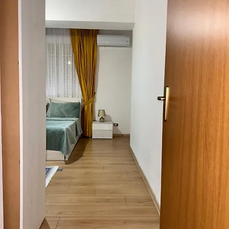 Apartment Tata-s *